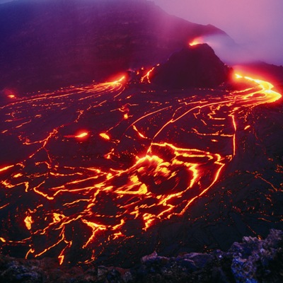 Παρουσίαση Ηφαίστεια, Όταν η γη ξεφυσάει φωτιά…
